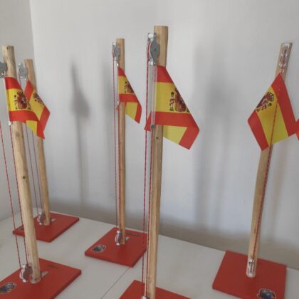 A. BANDERA DE ESPAÑA